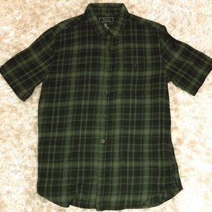Flannel Plaid Short-Sleeve Shirt